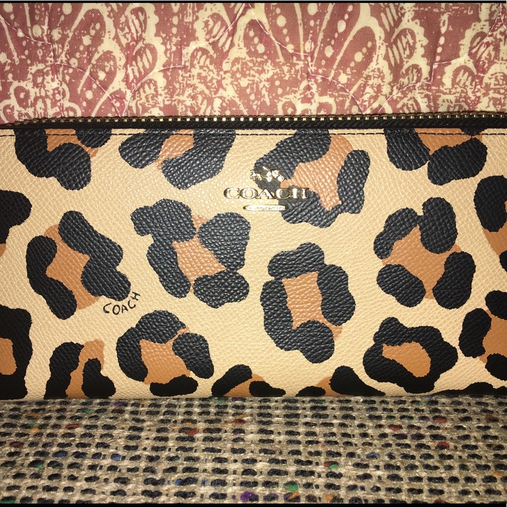 Coach leopard wallet